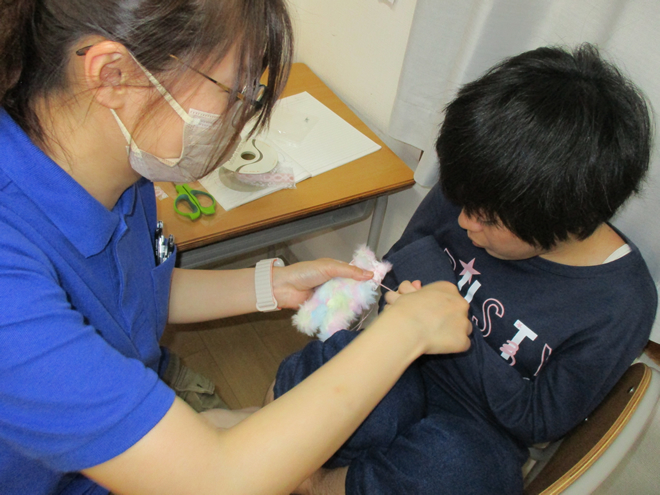 �n�슈�����[���h�[���Q